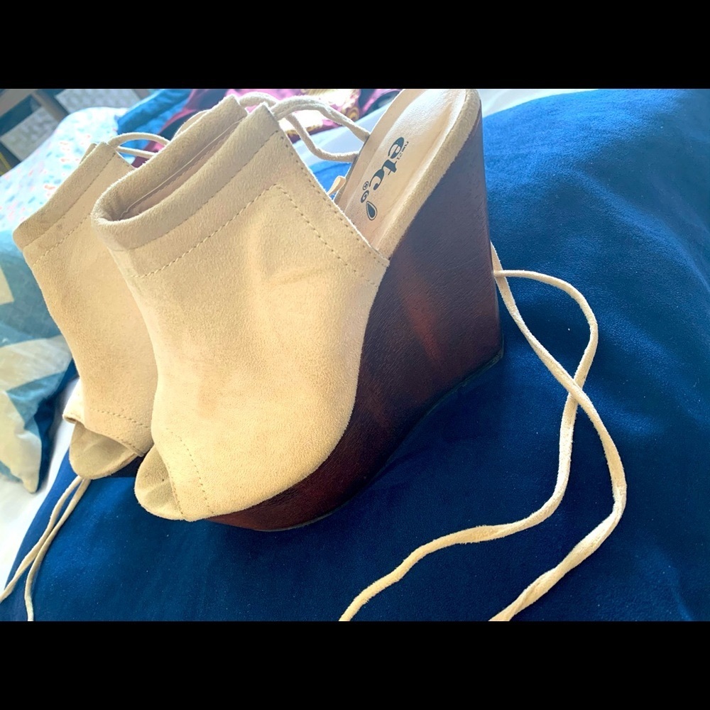 Cream mule lace up legs suede